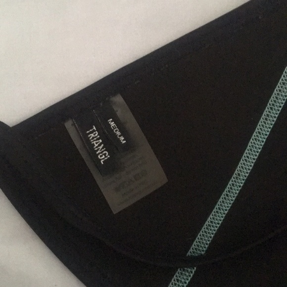 Triangl Bikini top - Picture 6 of 6